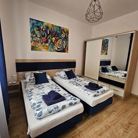 Apartamenty Koktajlove Kielce Buitenkant foto