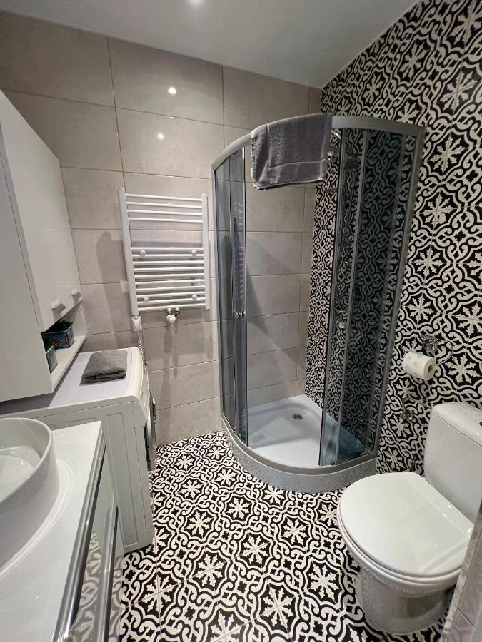 Apartamenty Koktajlove Kielce Kamer foto